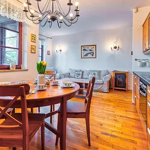 https://apartament-klimat-grski-5d-apartamenty.karpacz-hotel.com