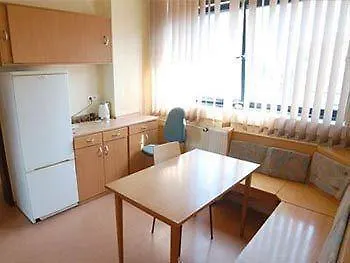 Dizzy Daisy Hostel Riviera Varsavia Polonia